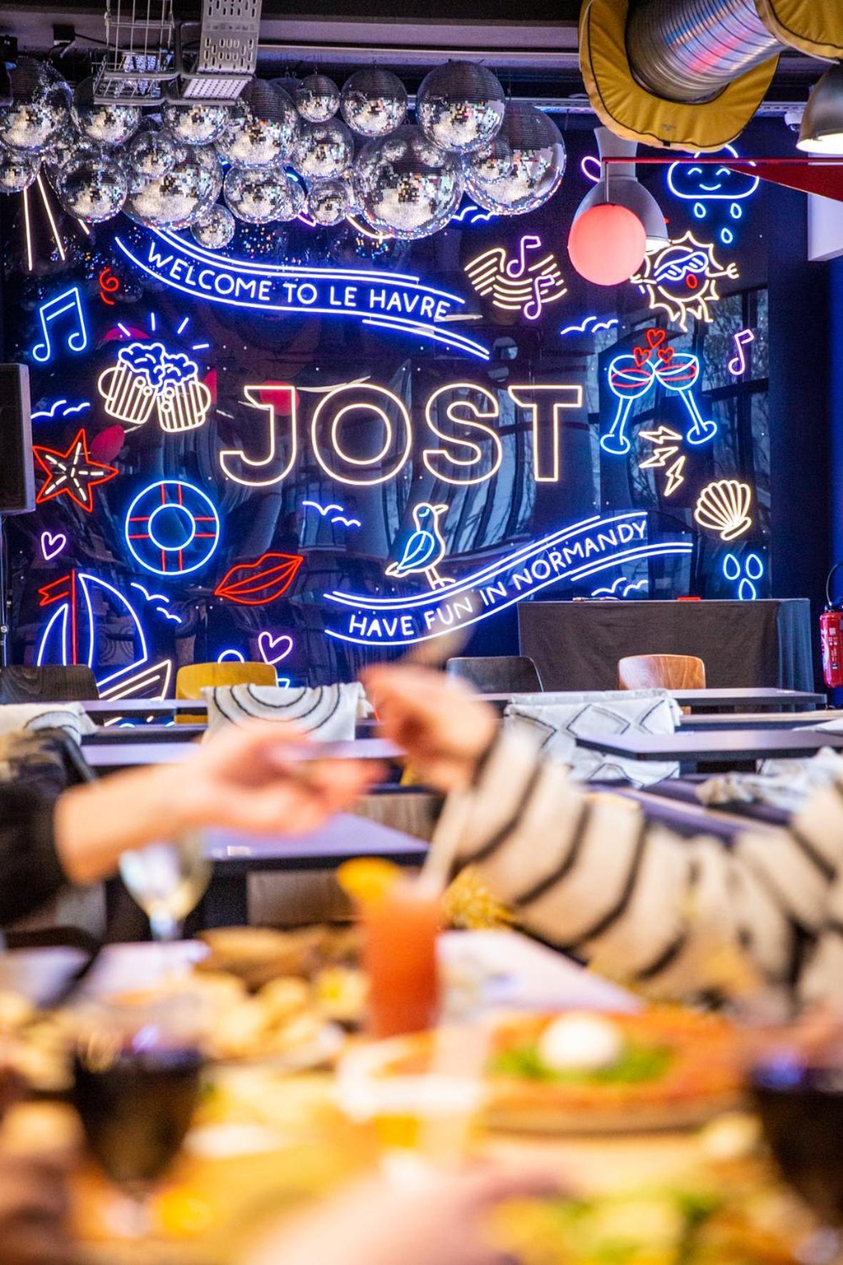 Jost Hostel Le Havre Centre Gare Buitenkant foto